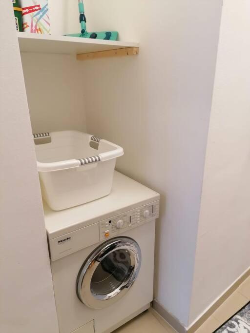 Feine Wohnung Direkt Am Yppen- Und Brunnenmarkt Wenen Buitenkant foto